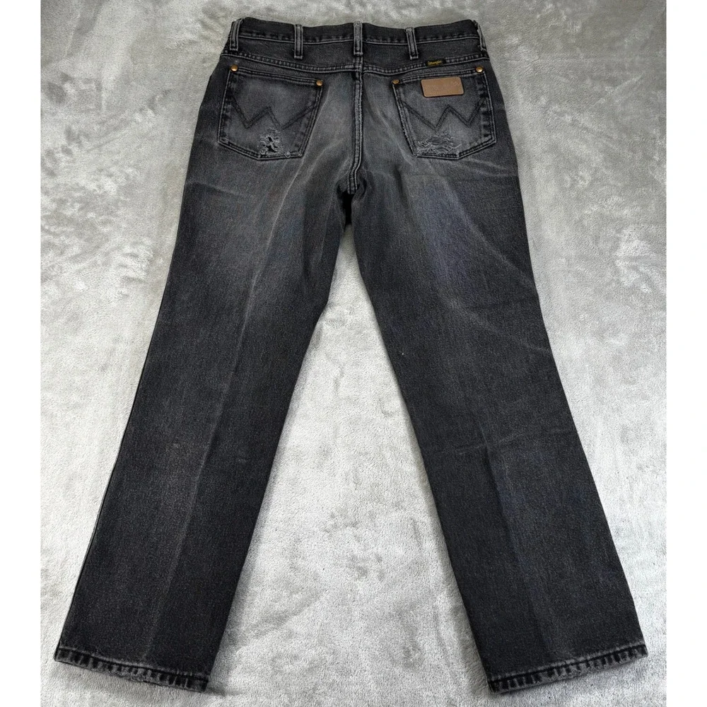 Wrangler 936WBK Jeans Mens 33x30 Black Good Distressed Cowboy Cut Slim Fit